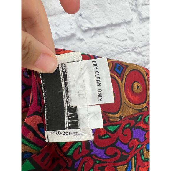 Vintage Christie & Jill Short Sleeve Silk Blouse Red Loud Print 90s Keyhole M - Picture 7 of 7